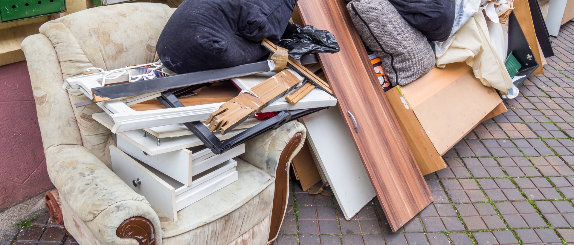 <small>Hans-Jürgen Zisler</small>Transport von <br>Sperrmüll / Möbel